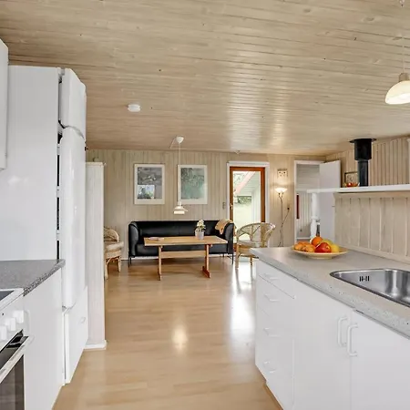 Lovely In With Kitchen *